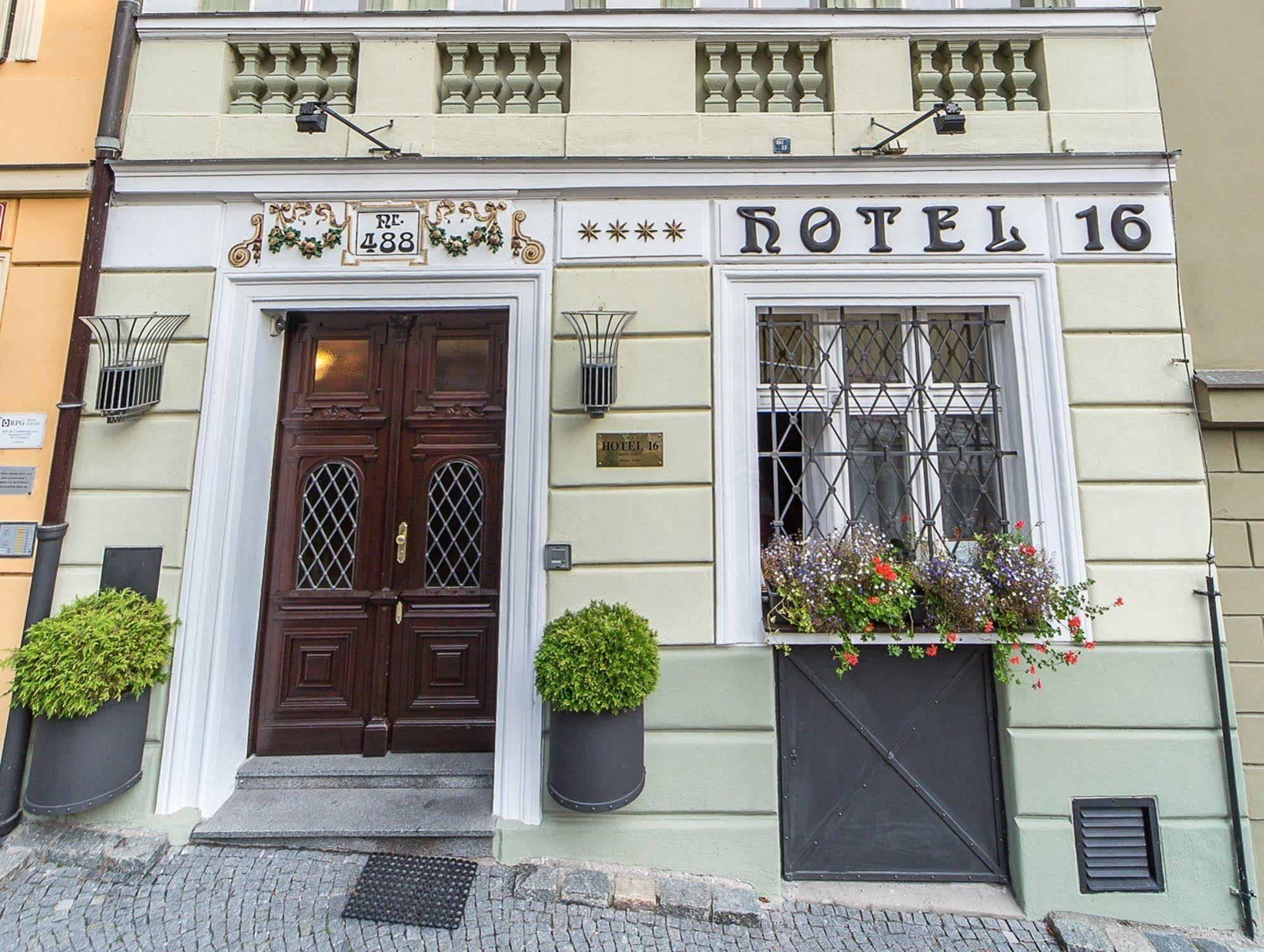 บูทิก โฮเต็ล 16 Hotel ปราก ภายนอก รูปภาพ